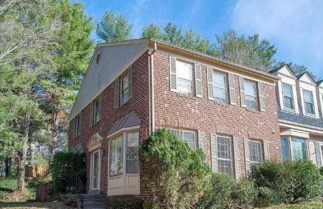 5732 CROWNLEIGH COURT - 5732 Crownleigh Court, Burke, VA 22015