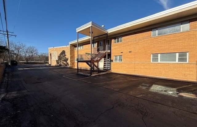 10 Garden Drive unit: 8 photos photos