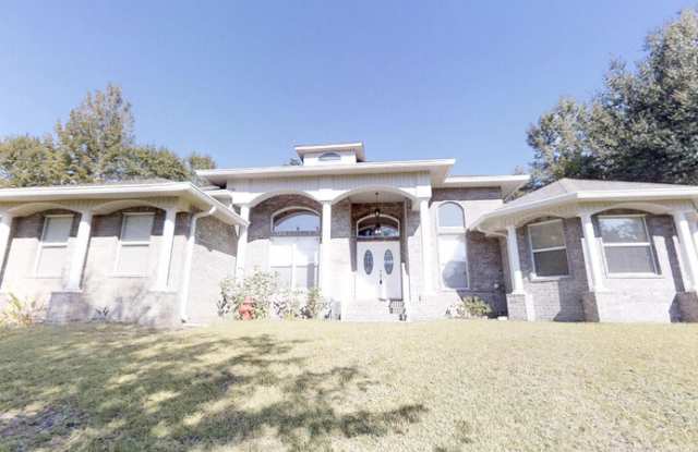 5431 Munson Hwy - 5431 Munson Highway, Milton, FL 32570