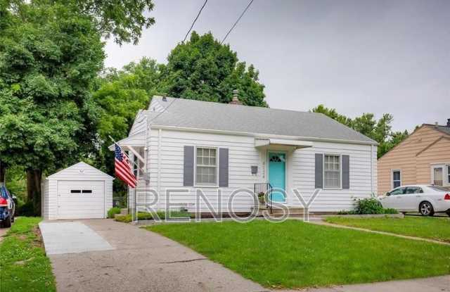 4124 3rd St photos photos