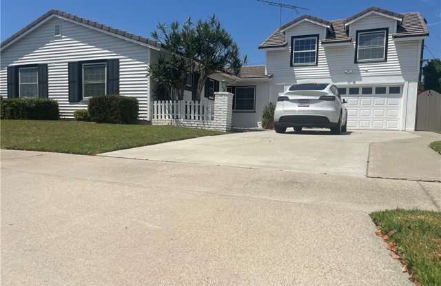 9441 El Blanco Avenue photos photos