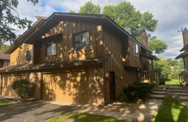 Updated 3 bed overlooking Pond. Available Now! - 6937 Unity Avenue North, Brooklyn Center, MN 55429