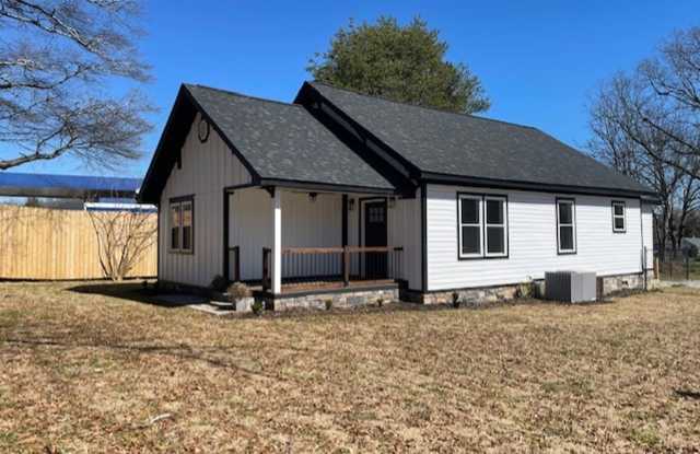 Tour Today! Beautiful Renovated Home Conveniently Located Off The Swamp Rabbit Trail! - 4022 Old Buncombe Road, Sans Souci, SC 29617