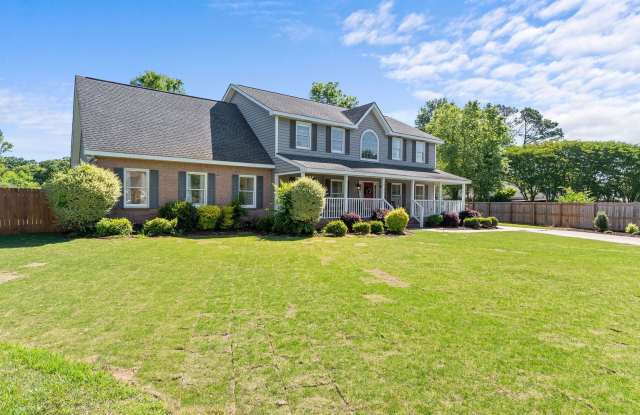 Spacious 5 Bed 4.5 Bath Available July 2026 photos photos