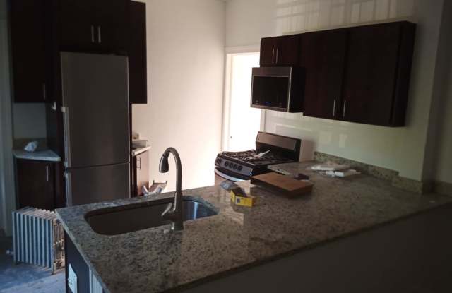 6914 N Wayne Ave photos photos