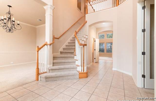 18603 SALADO CYN Gallery 3