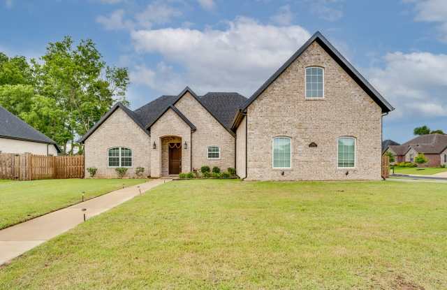 Modern Elegance: Spacious 4-Bedroom Rental in Bentonville photos photos