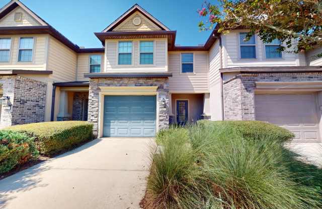 Beautiful 3-Bedroom Townhome in Bayberry at Bartram Park! photos photos
