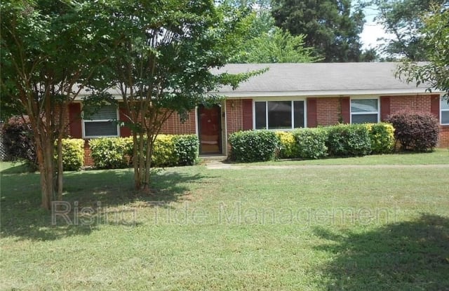 3704 Honeysuckle Rd photos photos