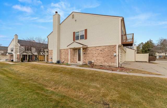 1600 Wimbledon Drive photos photos