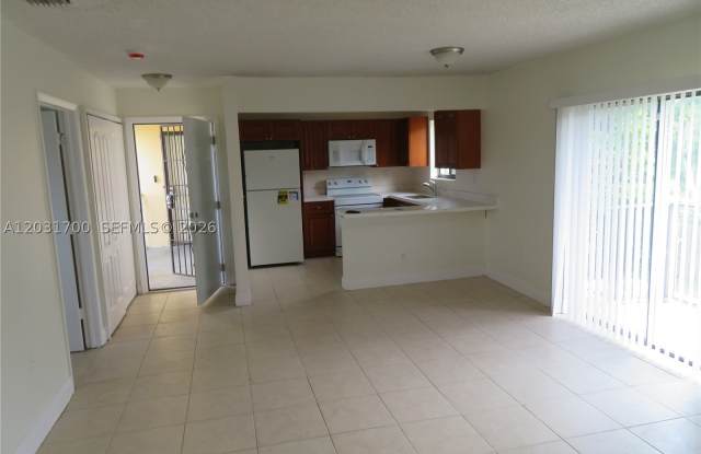 26231 SW 141st Pl Gallery 3