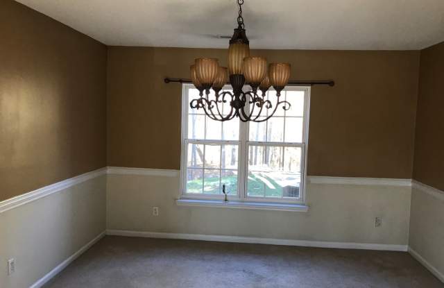 11121 Nolet Court Gallery 3