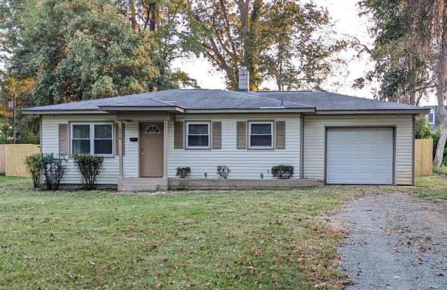 2 Bedroom, 1 Bath Home in Oakhurst photos photos