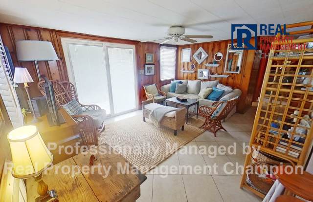 Available Now: Furnished 3BR Beach Cottage for Off-Season Rental Gallery 4