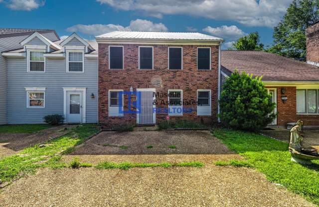 3 Bed/2.5 Bath in Brookwood Subdivision - 394 Brookwood Lake Place, Jackson, MS 39272