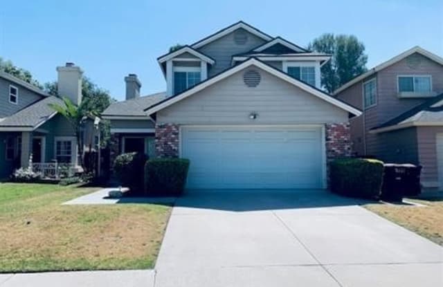 2661 Acorn Glen Place - 2661 Acornglen Place, Ontario, CA 91761