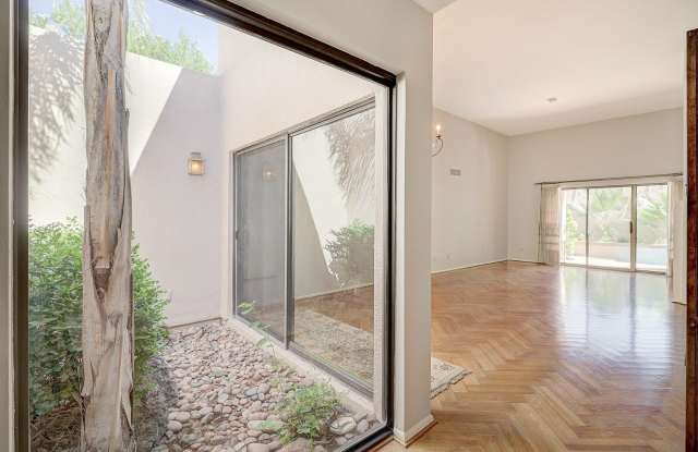 3025 E Marlette Avenue Gallery 3