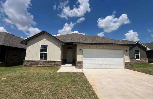 Beautiful Brand New 3-Bedroom Home in Council Ridge – Deer Creek Schools! photos photos
