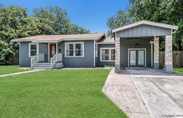 426 NORTH DR Gallery 2