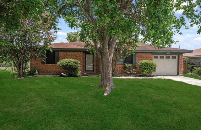 306 Meadow Dr Gallery 1