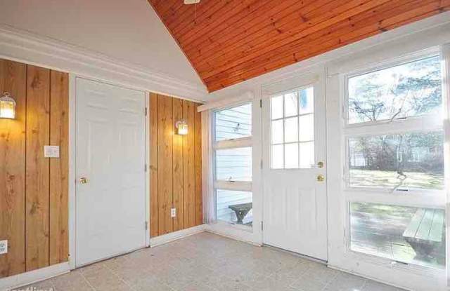 11 Hiram Ln Gallery 2