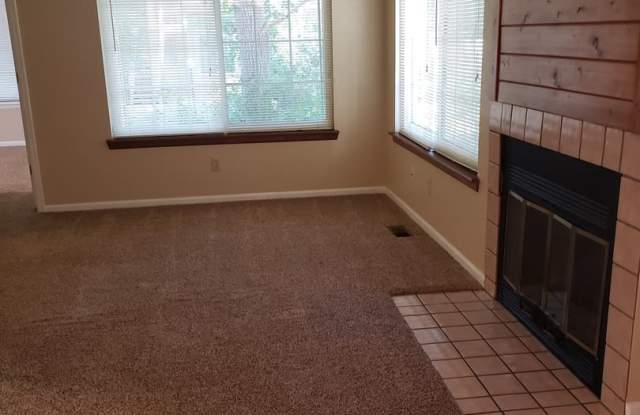 Powderhorn Condo- 6076 Gunbarrel Unit A Gallery 4