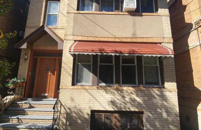 2605 SUMMIT AVE - 2605 Summit Avenue, Union City, NJ 07087