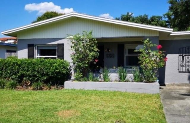 6604 S Mascotte St - 6604 S Mascotte St, Tampa, FL 33616