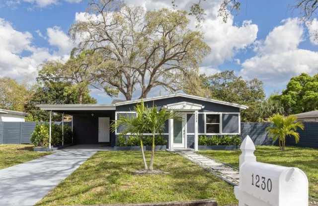 1230 NW 7th Ave photos photos