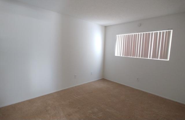 Coastal Living in Beautiful Hermosa Beach Gallery 4