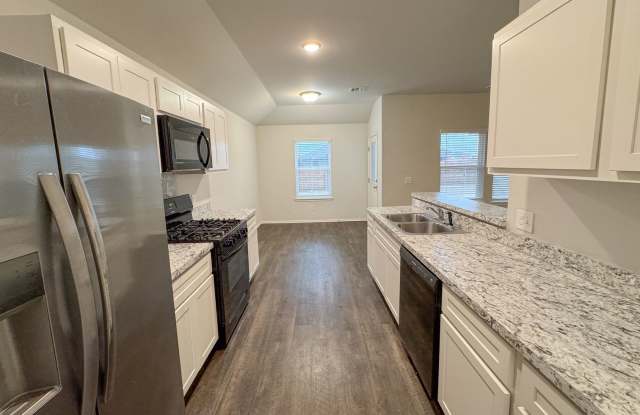4 Bedrooms | Mustang | Corner Lot Gallery 3
