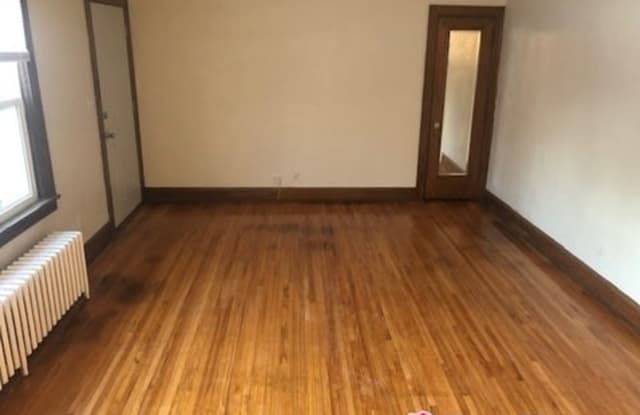 816 42nd Avenue N - 816 North 42nd Avenue, Minneapolis, MN 55412