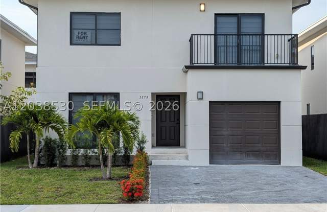 1373 NW 1st St photos photos 1373 NW 1st St photos photos