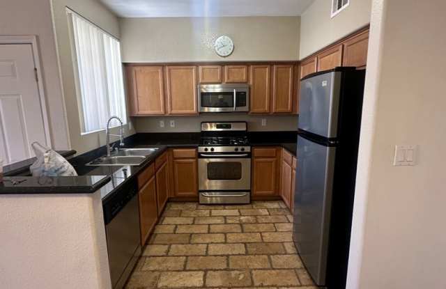 GORGEOUS RESORT STYLE LIVING IN THE HEART OF SUMMERLIN! photos photos