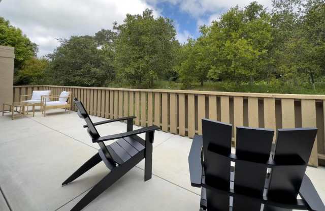 95 Montsalas Dr photos photos