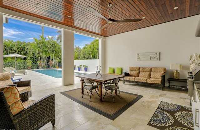 1824 Alamanda DR Gallery 4