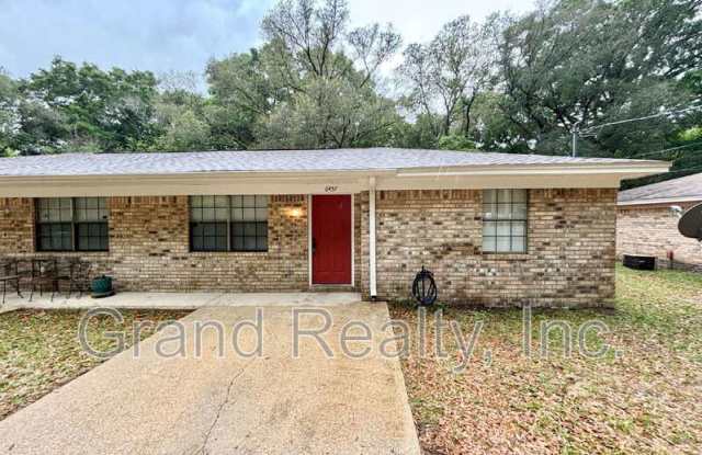 6457 Maddox Road - 6457 Maddox Road, Point Baker, FL 32570