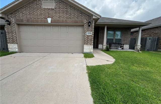 1108 Pasadena Street - 1108 Pasadena Street, Portland, TX 78374
