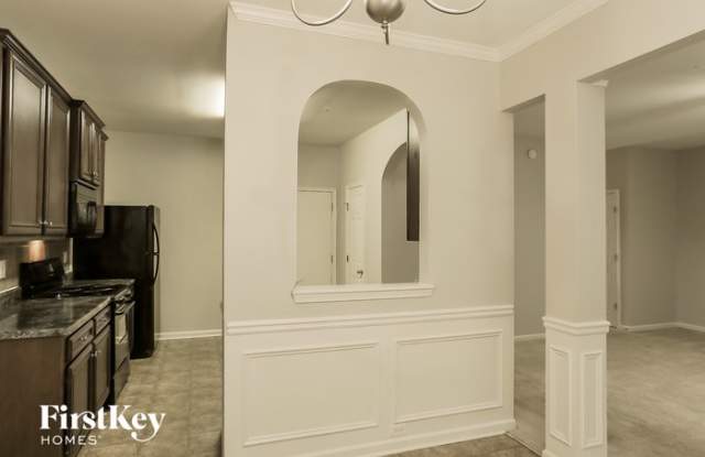 3421 Stoneleigh Walk Gallery 4