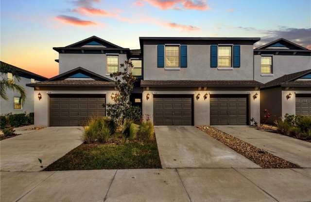 736 ROYAL EMPRESS DRIVE photos photos