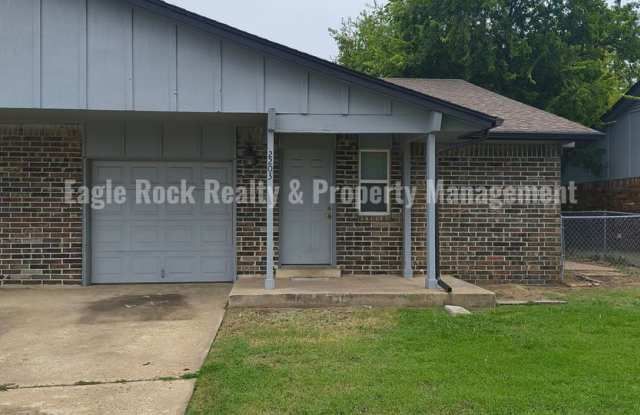 Lunda Rock Duplex, Unit 2203 Gallery 1