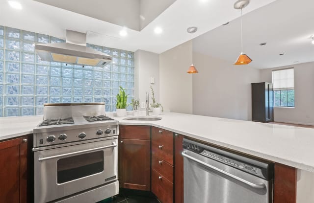 1125 WASHINGTON ST - 1125 Washington Street, Hoboken, NJ 07030