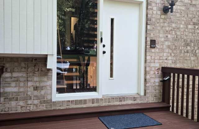 10612 CROSSING CREEK Road Gallery 3