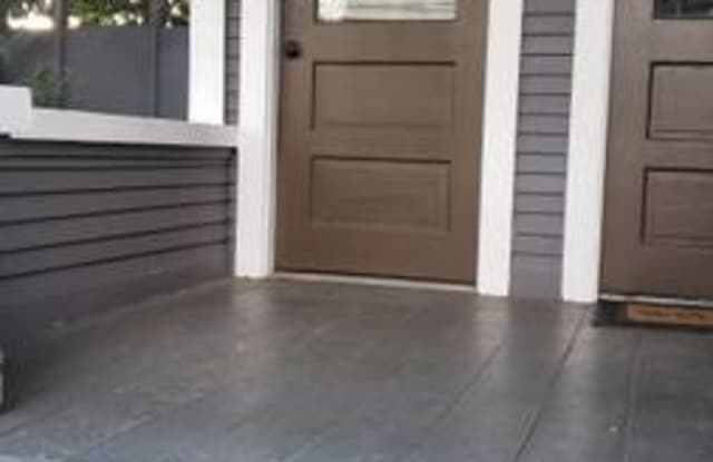 820 S J Street #B - 820 South J Street, Tacoma, WA 98405