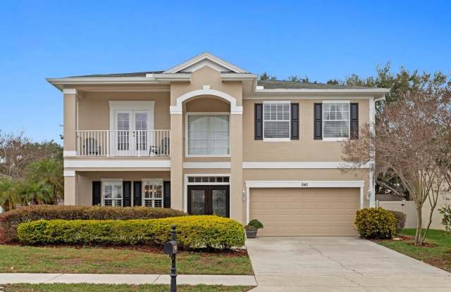 540 HARBOR GROVE Circle Gallery 2