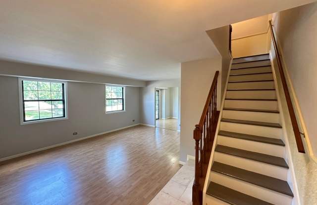 1486 W jefferson Avenue Gallery 2