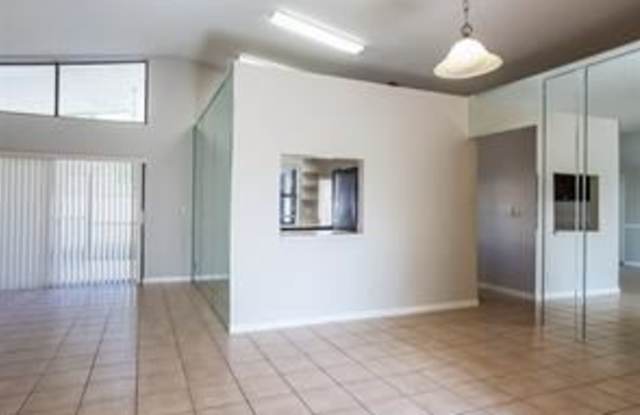 3112 NW 107th Dr Gallery 3