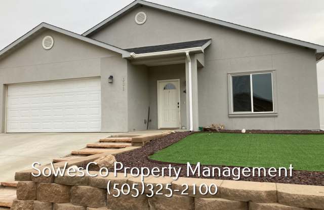 Newer 3 bedroom home w/ two car garage photos photos