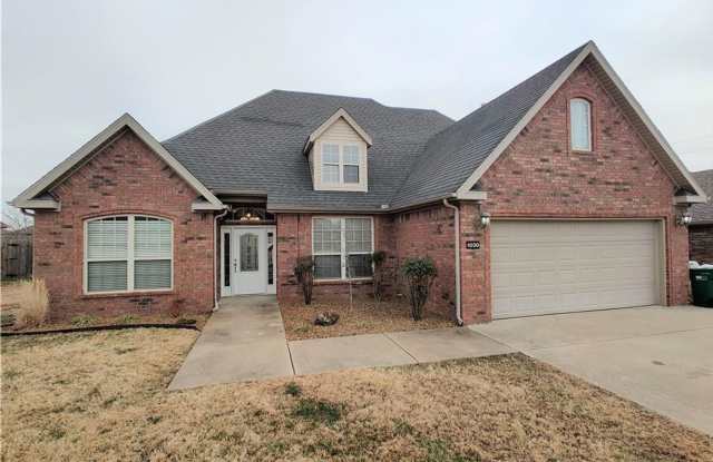 2184 SQ Ft Home - 1030 Harvest St - 1030 Harvest Street, Centerton, AR 72719