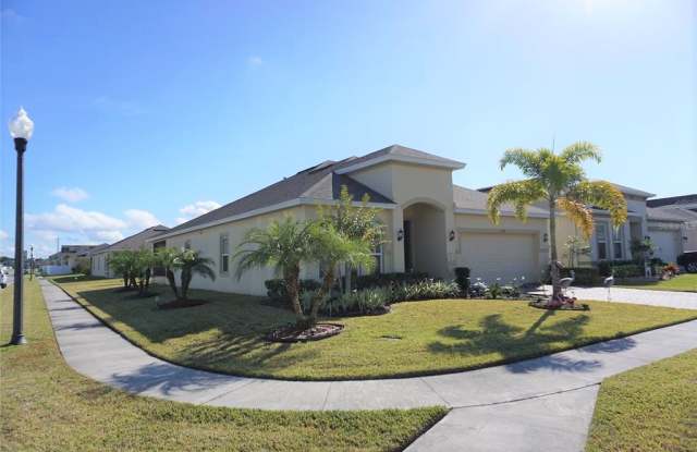 4758 Riverwalk Dr photos photos